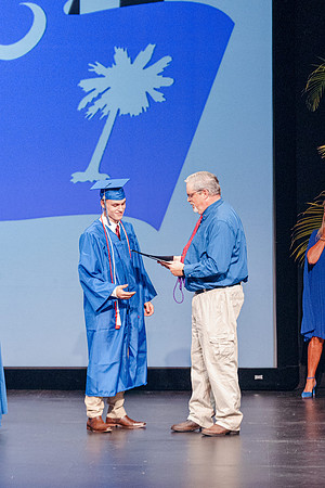 20260528 Palm, Graduation-0025