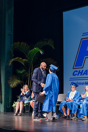 20260528 Palm, Graduation-0049