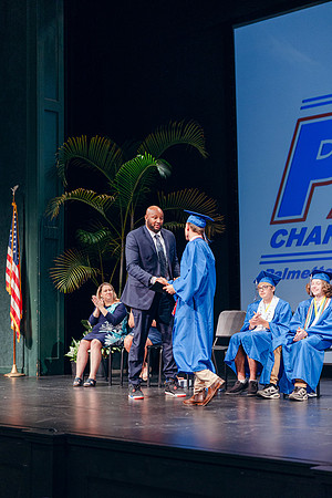 20260528 Palm, Graduation-0054
