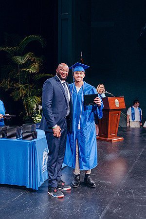 20260528 Palm, Graduation-0085