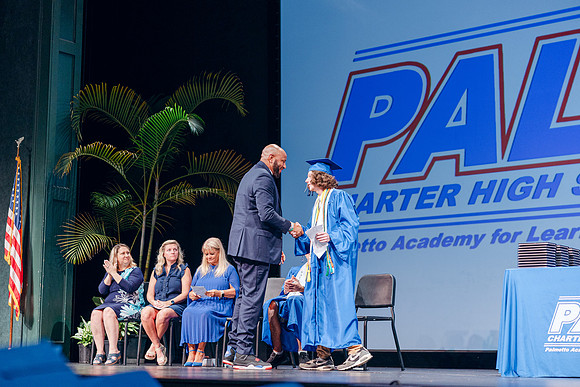 20260528 Palm, Graduation-0081