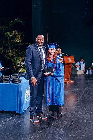 20260528 Palm, Graduation-0087