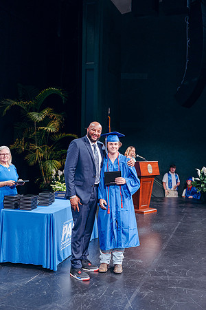 20260528 Palm, Graduation-0094