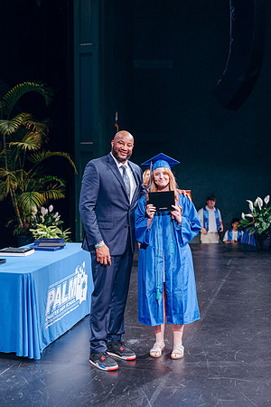 20260528 Palm, Graduation-0157